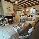 Du Rossignol Entre Et Forêt Hébergement de vacances *