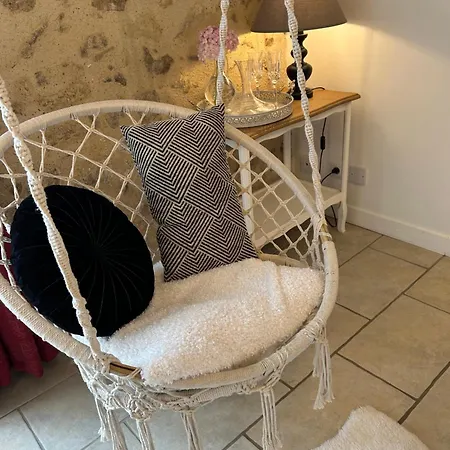 Du Rossignol A 5 Minutes Du Chateau De La Citardiere Et A 14 Minutes Du Chateau De Bourneau * Mervent