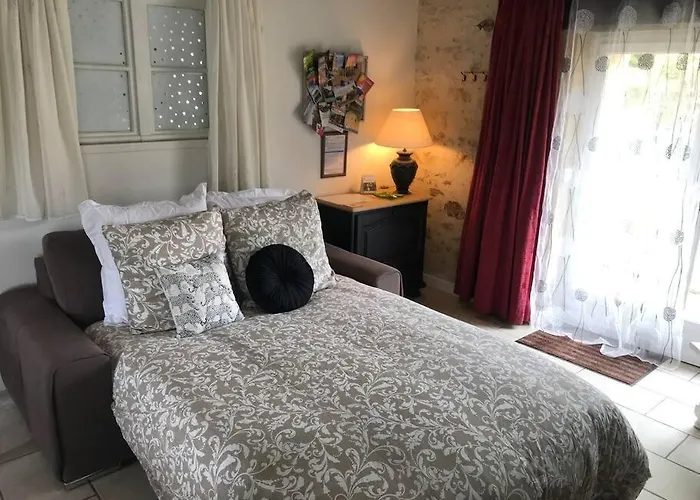 Дом отдыха Du Rossignol A 5 Minutes Du Chateau De La Citardiere Et A 14 Minutes Du Chateau De Bourneau Mervent