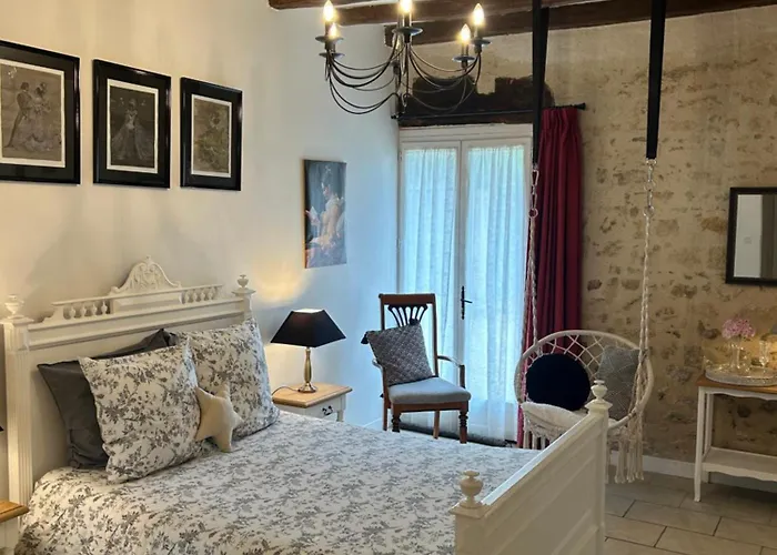 Feriehus Du Rossignol A 5 Minutes Du Chateau De La Citardiere Et A 14 Minutes Du Chateau De Bourneau Mervent